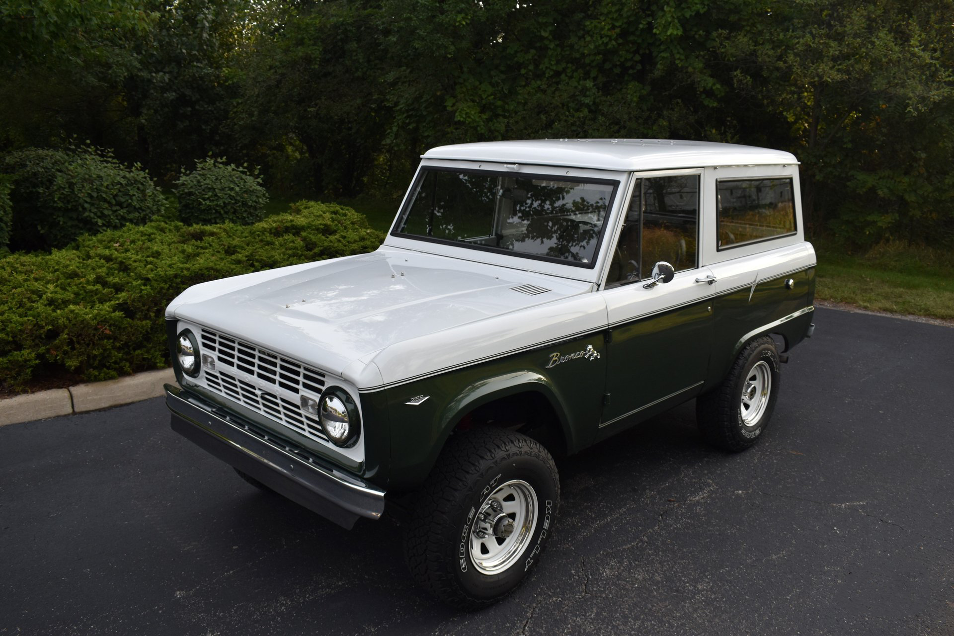 1968-ford-bronco-cty4vdcr
